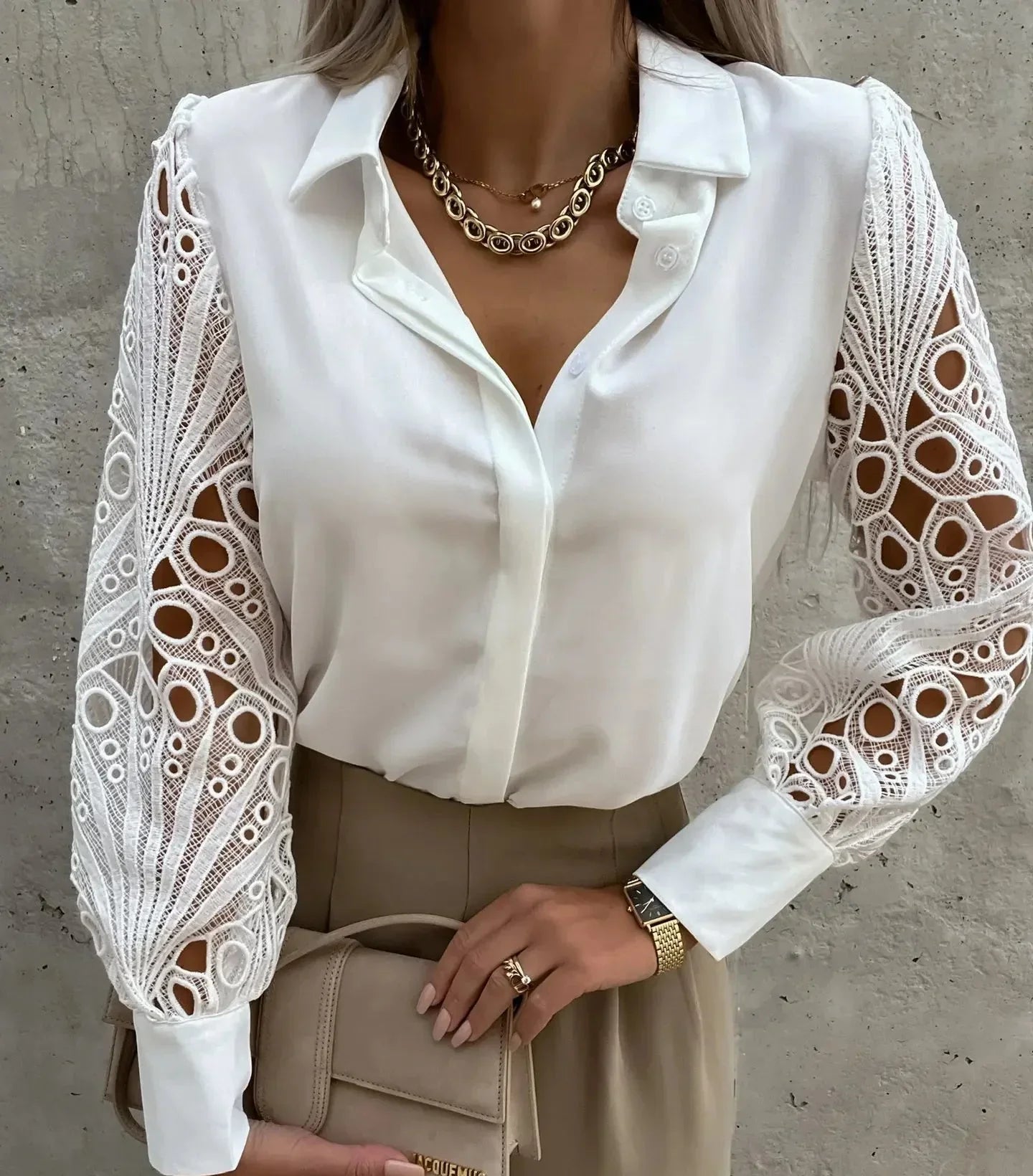 Lily | Sophisticated Blouse with Exquisite Sleeves