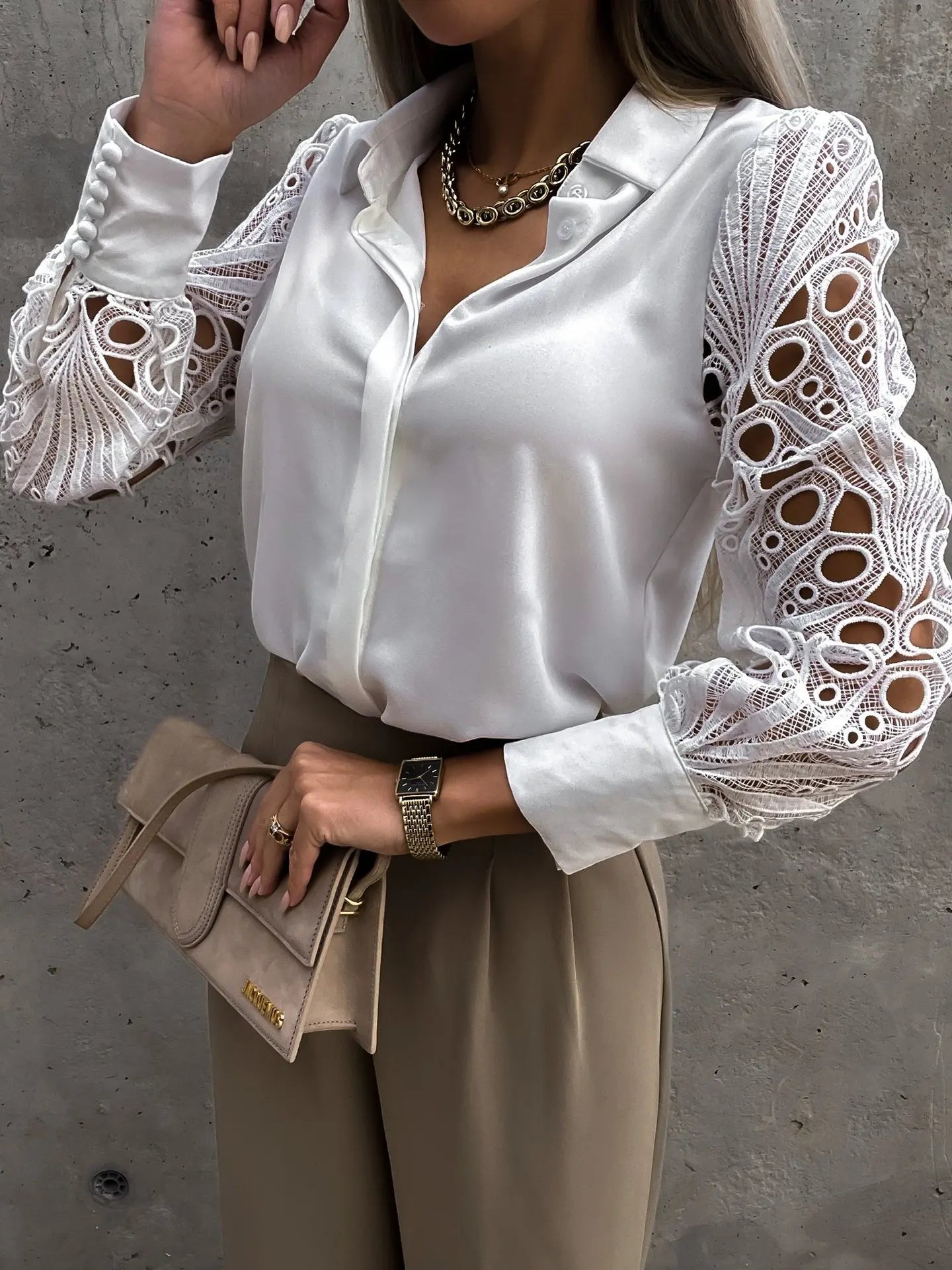 Lily | Sophisticated Blouse with Exquisite Sleeves